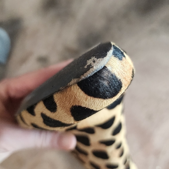 Tory Burch Boots Leopard Print Calf-Hair Chelsea Ankle Bootie 6 - Picture 13 of 15